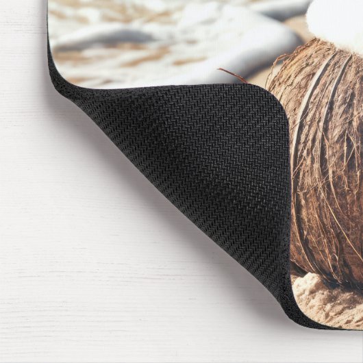 Weihnachtscoconut am Strand Mousepad (Ecke)