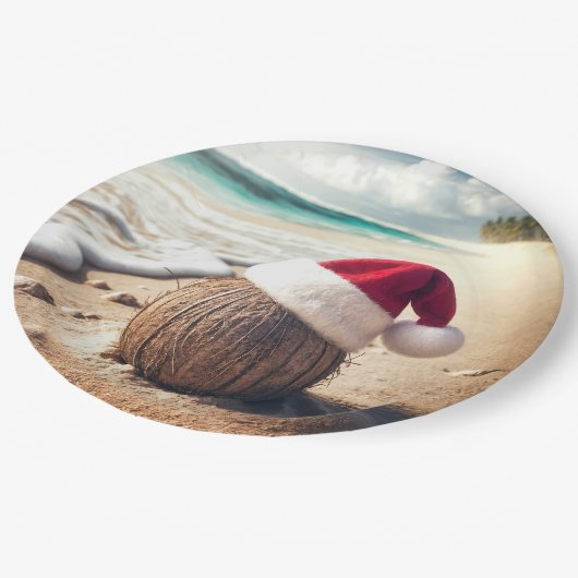 Weihnachtscoconut mit Weihnachtsmannmütze Pappteller (Schrägansicht)