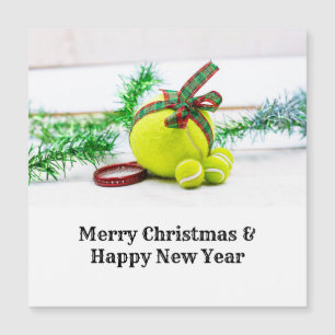 Weihnachtsdekoration im Tennis mit Ball und Band Magnetkarte