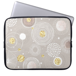 Weihnachtsdoodles: goldener Hintergrund. Laptopschutzhülle