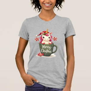Weihnachtseinhorn im Weihnachtsbecher C T-Shirt