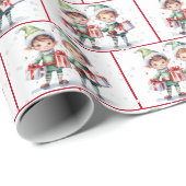 Weihnachtselfen in Wasserfarbe in Schneeflocken Geschenkpapier (Rolleneckpunkt)