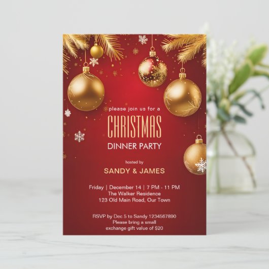 Weihnachtsessen Party Gold und Rot Baubles Einladung (Stehend Vorderseite)