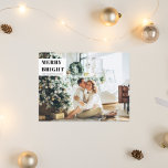 Weihnachtsfamilie Foto | Merry Bright | Urlaub Postkarte<br><div class="desc">Weihnachtsfamilie Foto | Merry Bright | Urlaub</div>