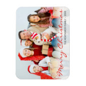Weihnachtsfamilien Foto Red Monogram Minimalistisc Magnet (Vertikal)