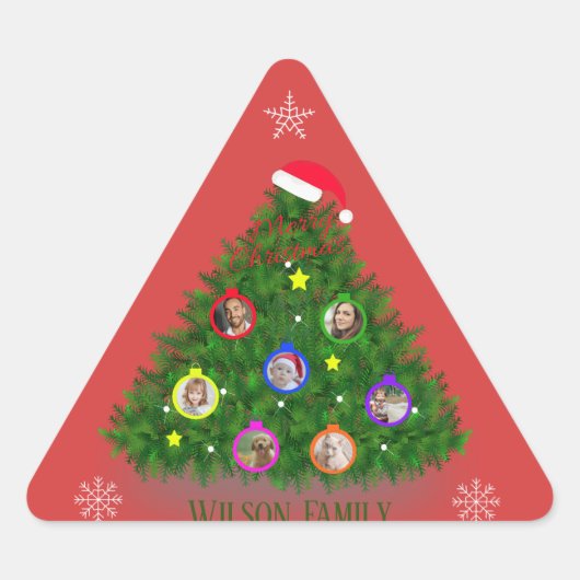 Weihnachtsfamilien Fotos Tree on Triangle Dreieckiger Aufkleber (Vorderseite)
