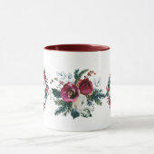 Weihnachtsfamilienmonogramm saisonaler Blumenkranz Tasse (Zentrum)