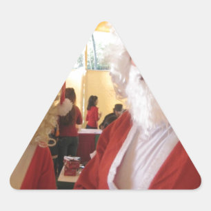 Weihnachtsfeier & Mrs. Claus - Feierlichkeiten Dreieckiger Aufkleber