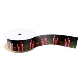 Weihnachtsfeier rote Kerzen schwarz Satinband
