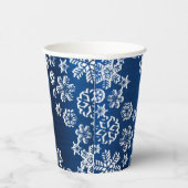 Weihnachtsfeier White Snowflakes Navy Blue Pappbecher (Rechts)
