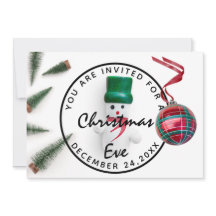 Weihnachtsfeierabend Weißer grüner Schneemann