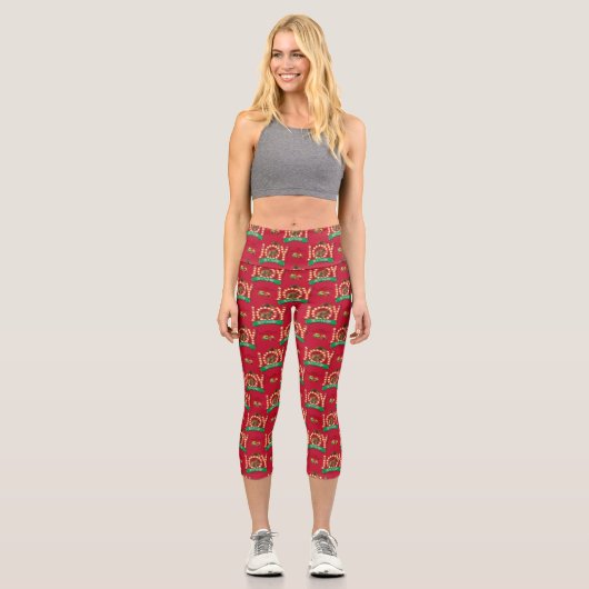 Weihnachtsfeiertag | Freude am Eichhörnchenmuster Capri Leggings (Vorderseite)