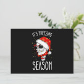 Weihnachtsfeiertag ist die Wintersaison. Einladung (Stehend Vorderseite)