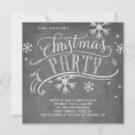 Weihnachtsfest Party Feierliche Schneeflocken Einladung<br><div class="desc">Die Weihnachtszeit-Party Einladung bietet handgeschriebene und kalligraphische Kunstwerke auf einem angesagten Chalkboard-Hintergrund mit Kreidewirkung auf die Schneeflocken. Erhältlich in zusätzlichen Farben und Formaten. In unserem Online-Shop finden Sie weitere Artikel in diesem Design!</div>