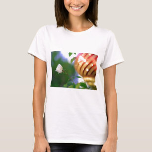 Weihnachtsfest-Rose T-Shirt