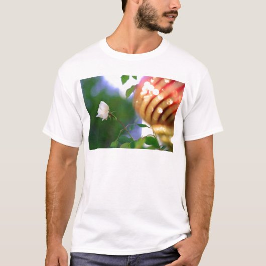 Weihnachtsfest-Rose T-Shirt (Vorderseite)