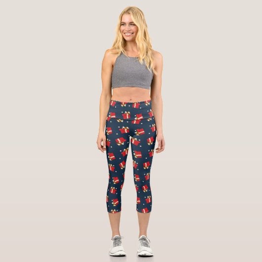 Weihnachtsfest Rotes Geschenk Muster Capri Leggings (Vorderseite)