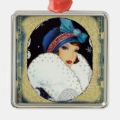 Weihnachtsflapper Girl Large White Fur Coat Ornament Aus Metall (Vorne)