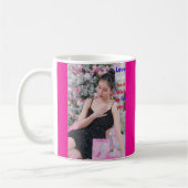 Weihnachtsfrau mit Geschenken Kaffeetasse (Links)