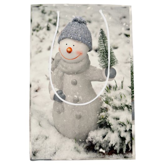 Weihnachtsfreude mit Smiling Snowman Mittlere Geschenktüte (Vorderseite)