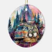 Weihnachtsgebirge Wasserfarbe Neuvermähltes Paar Keramik Ornament (Links)