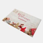 Weihnachtsgeschenkartikel auf einem rustikalen Hol Fußmatte (Schrägansicht)