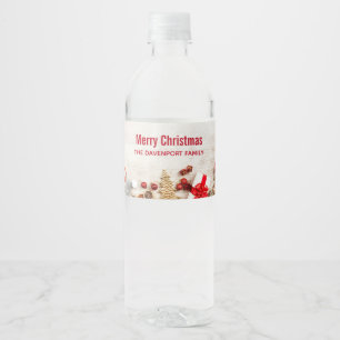 Weihnachtsgeschenkartikel auf einem rustikalen Hol Wasserflaschenetikett