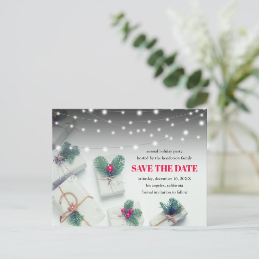 Weihnachtsgeschenke | Feiertag Save the Date Einladungspostkarte (Stehend Vorderseite)