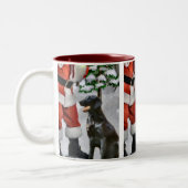 Weihnachtsgeschenke mit Flachbildschirm Zweifarbige Tasse (Links)