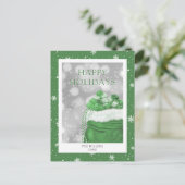 Weihnachtsgeschenke Schneeflocken Grün Feiertagspostkarte (Stehend Vorderseite)