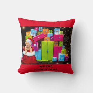 Weihnachtsgeschenke werfen Kissen. Kissen