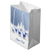Weihnachtsgeschenktasche Blue Deer Joyeux Weihnach Mittlere Geschenktüte (Vorderseite Schrägansicht)
