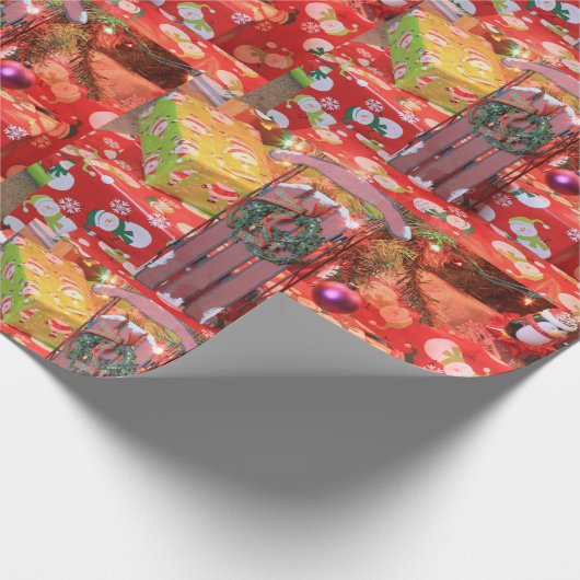 Weihnachtsgeschirr mit Wraath Wrapping Paper Geschenkpapier (Ecke)