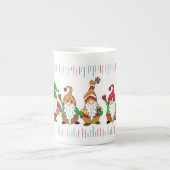 Weihnachtsgnomen feierlich porzellantasse (Vorderseite)