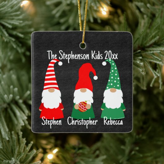 Weihnachtsgnomen Niedlich Familie 3 Kinder Urlaub Keramikornament (Baum)