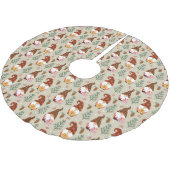 Weihnachtsgnomes Geschenkmuster Polyester Weihnachtsbaumdecke (Schrägansicht)