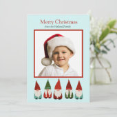 Weihnachtsgnomes Weihnachtsfotokarte Ankündigung (Stehend Vorderseite)