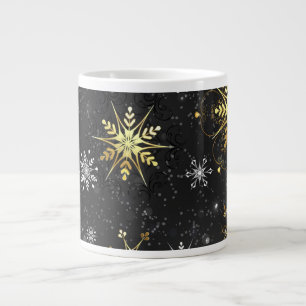 Weihnachtsgold-Schneeflocken auf schwarzem Hinterg Jumbo-Tasse