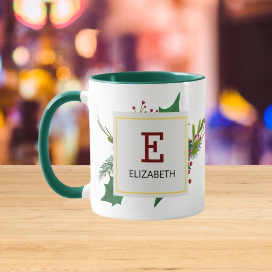 Weihnachtsgrün Elegant Rotes Monogramm Grün Tasse