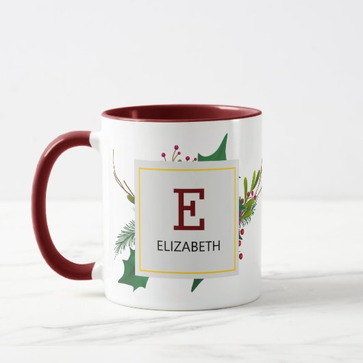 Weihnachtsgrün Elegant Rotes Monogramm Maroon Tasse (Links)