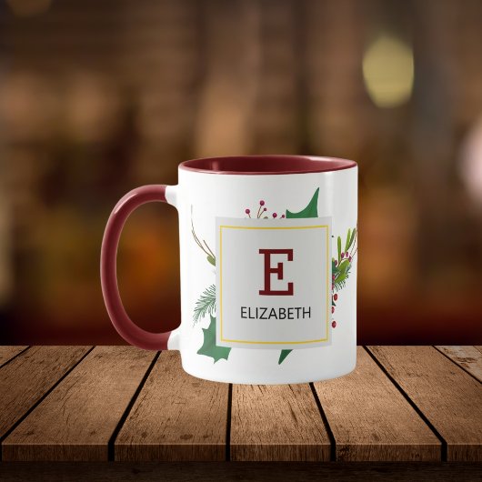 Weihnachtsgrün Elegant Rotes Monogramm Maroon Tasse
