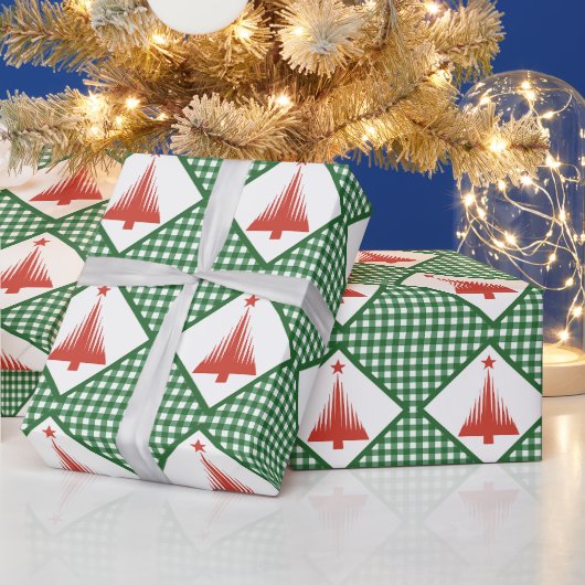 Weihnachtsgrün Gingham mit rotem Baum Geschenkpapier (Feiertage)