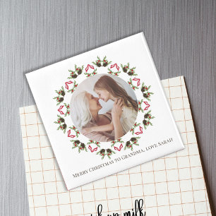 Weihnachtsgrün Holly Berries Foliage Wreath Magnet