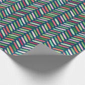 Weihnachtsgrün und rot Zigzag Muster Geschenkpapier (Ecke)