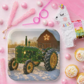 Weihnachtsgrüner Traktor mit leuchtenden Lichtern Pappteller (Party)