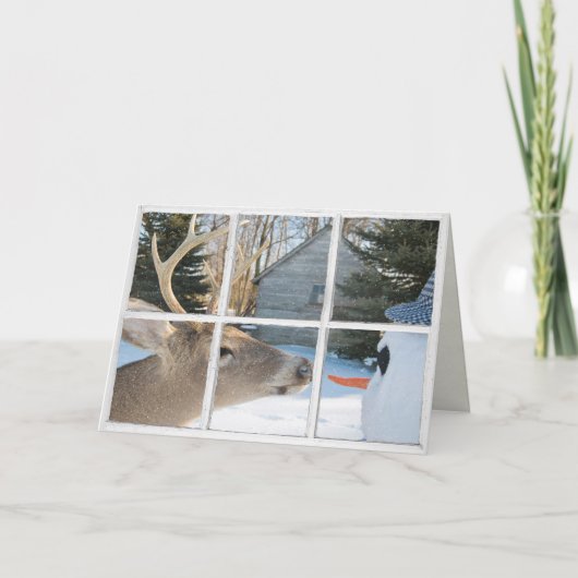 Weihnachtshirsche und Schneemann im Fenster Karte (Vorderseite)