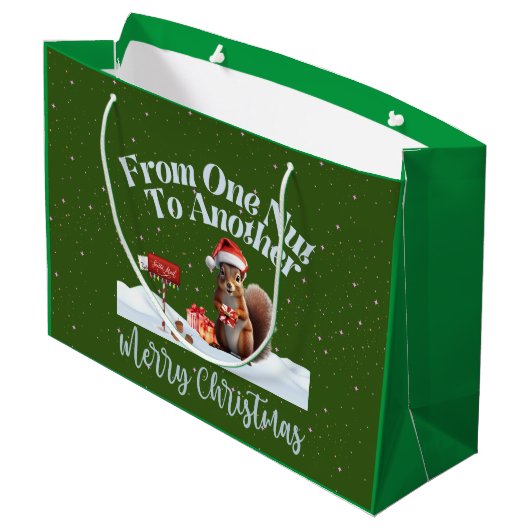Weihnachtshörnchen von einer Nut zur anderen Große Geschenktüte (Rückseite Schrägansicht)