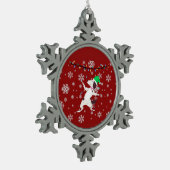 Weihnachtshund Schneeflocken Zinn-Ornament (Links)