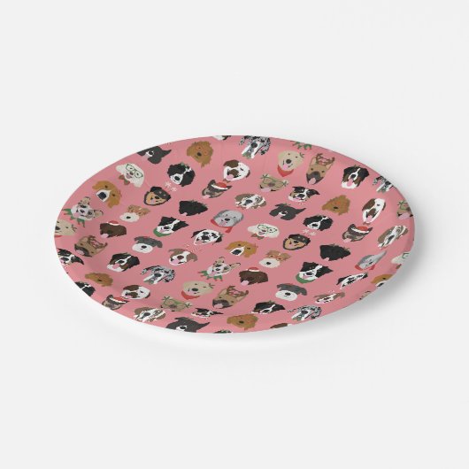 Weihnachtshunde-Gesichtsmuster Pappteller (Schrägansicht)