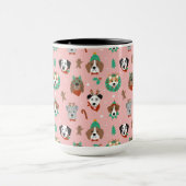 Weihnachtshunde im Weihnachtsaccessoires Muster Tasse (Zentrum)
